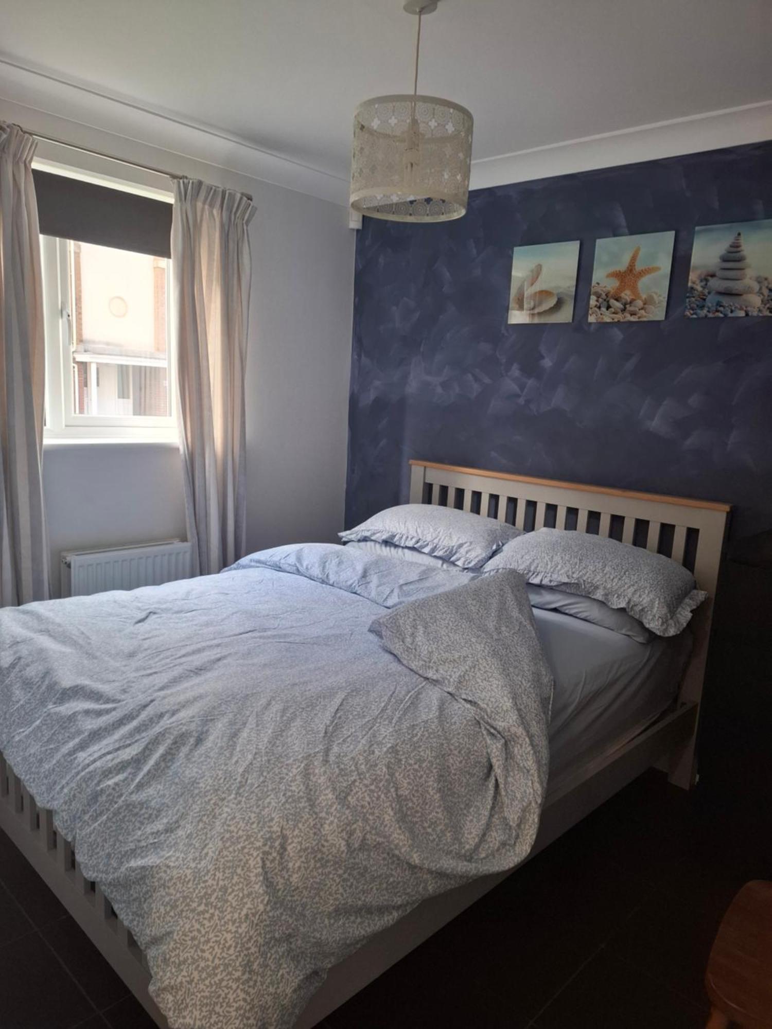 Driftmark Beachfront Location Aberavon Beach Sea Views Large Driveway Parking Private Site Fibre Optic Wi Fi Port Talbot Exterior photo